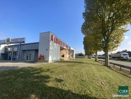 local 220 m² saint-marcel-les-valence