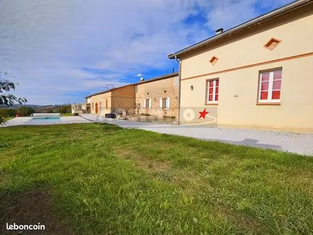 maison 14 pièces 512 m²