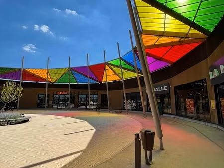 local 2048 m² saint-nicolas-de-port