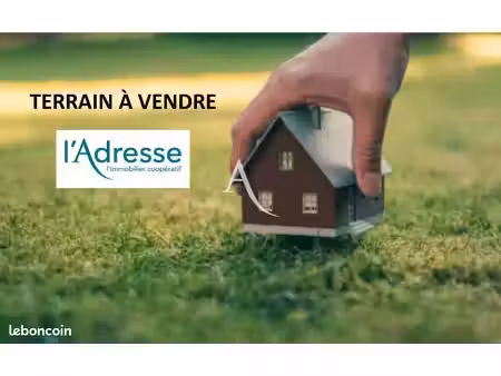 terrain 410 m² martinet