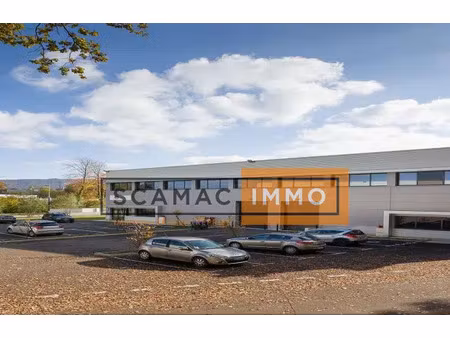 local d'activités de 515m²