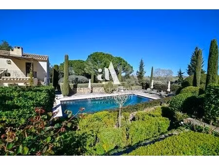maison de campagne de luxe de 350 m2 en location saint-rémy-de-provence  france