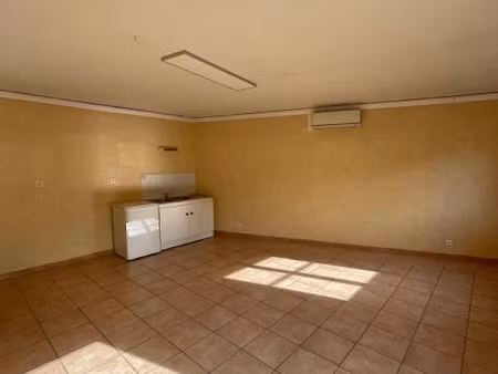 location locaux professionnels à marly (59770)  389 €