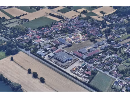 local d'activité de 700 m2 à vendre à jouy le moutier