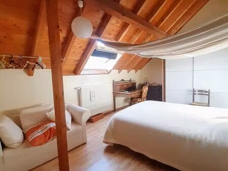 maison d’environ 130 m²  6 pièces dont 4 chambres   terrain 7.4 ares
