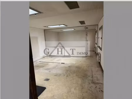 entrepot a vendre argenteul