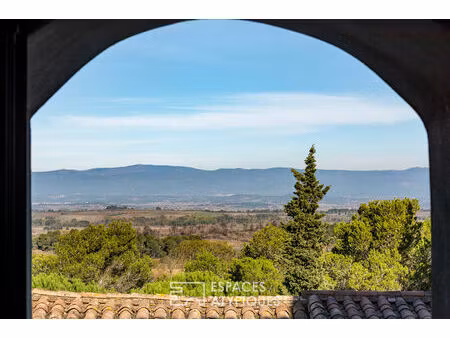 à la croisée du charme et de l'authenticité : un ensemble immobilier hors du commun