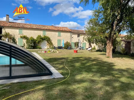 vente maison 7 pièces 246 m² bouillé-courdault (85420)