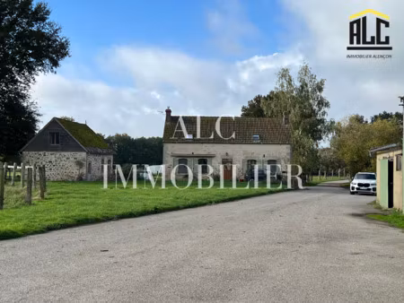 corps de ferme bio de 13 hect