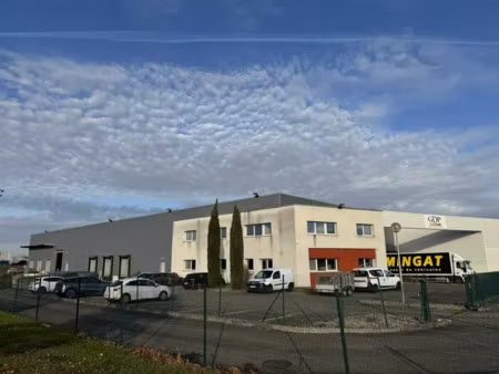 local d'activite a louer