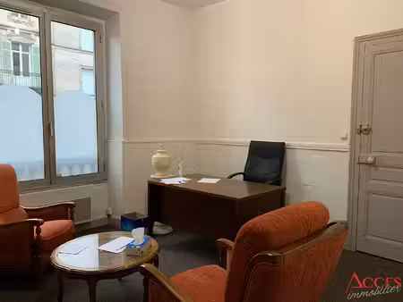 à louer : bureaux proche place d'aine idéal coworking ou professions libérales