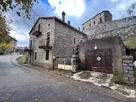 vente maison 4 pièces 146 m² à tasso (20134)  120 000 €