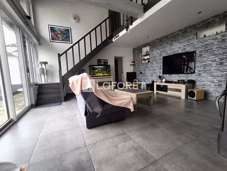 maison t9 gasville-oisème à vendre