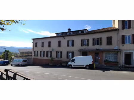vente immeuble 740 m² montréjeau (31210)
