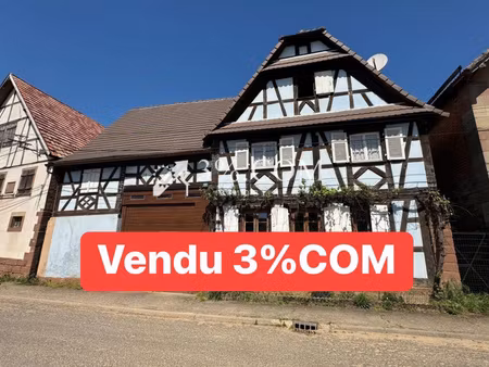 3%com corps de ferme avec dépendances 300m2 et jardin 16 ares