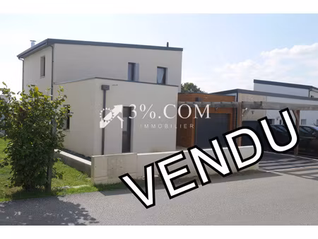 maison standing à étage 6 pièces - 151 m² de surface utile