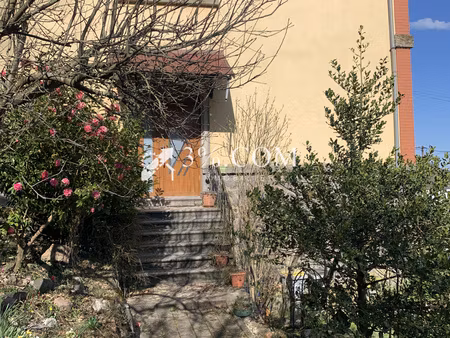 maison   villa 2 appartements