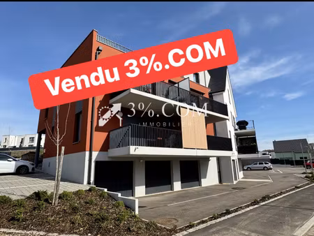 3%com très bel attique avec 3 chambres - terrasse- garage - cave