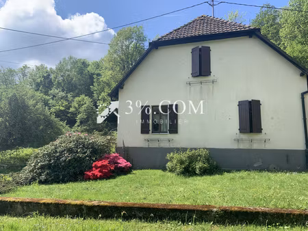 maison 146 m²   dépendances  85 ares pour habitation ou une activité professionnelle