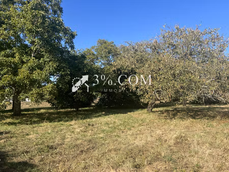 3%. com immobilier à bonnes terrain constructible