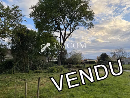 terrain viabilisé 432 m² centre bourg
