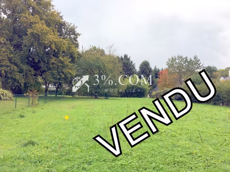 terrain constructible 1115 m² dans quartier résidentiel