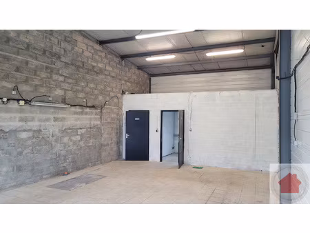 local commercial 70 m2
