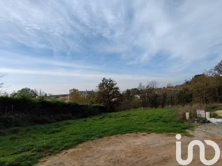 vente terrain à bâtir 692 m²