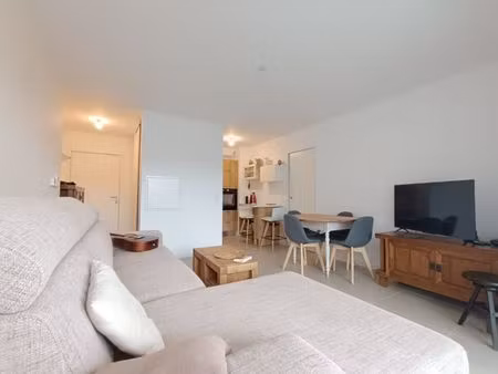 vente appartement 2 pièces 40m2 soustons 40140 - 213200 € - surface privée