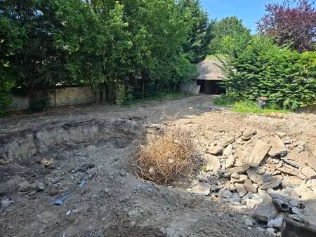 magnifique terrain a batir bords de marne