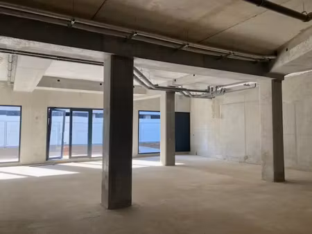 local commercial a louer