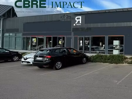 location commerce bucheres 289 m²