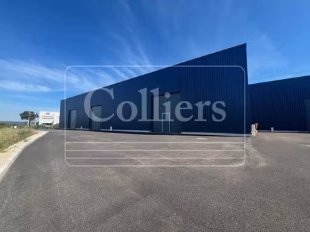 location local d'activités lambesc 13410