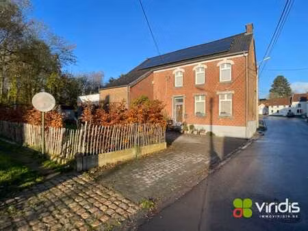 !!! sous compromis !!! charmante maison villageoise révovée