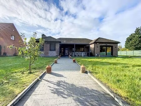 villa à vendre à froyennes