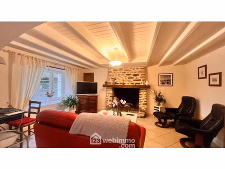 vente maison 6 pièces 131.15 m² à camprond (50210)  192 150 €