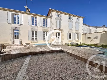 vente maison 4 pièces 196 m² à louzac-saint-andré (16100)  378 000 €