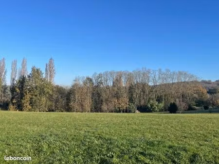 terrain 3 744 m² saint germain de belves