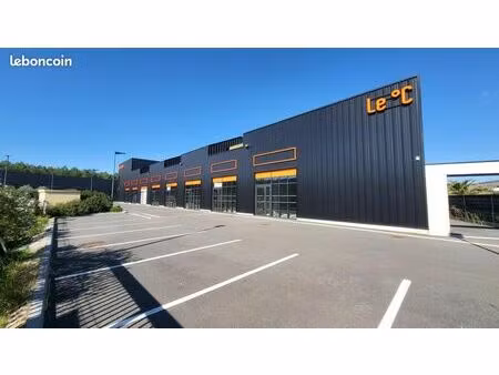 local industriel 106 m²
