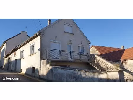 maison 5 pièces 69 m²