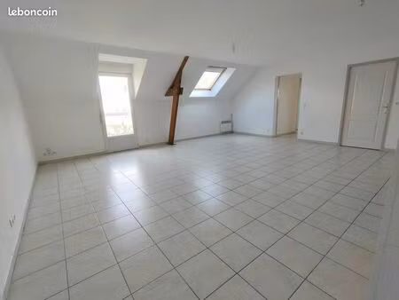 appartement 3 pièces 64 m²