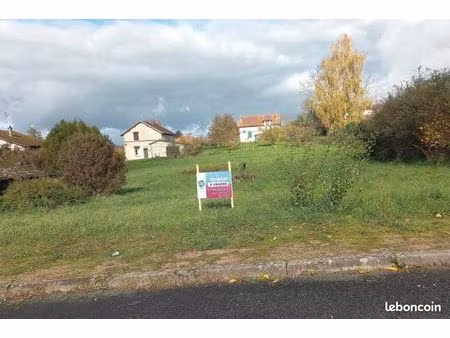 terrain 2 704 m² montceau les mines