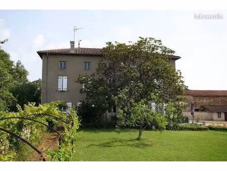 maison 7 pièces 204 m²
