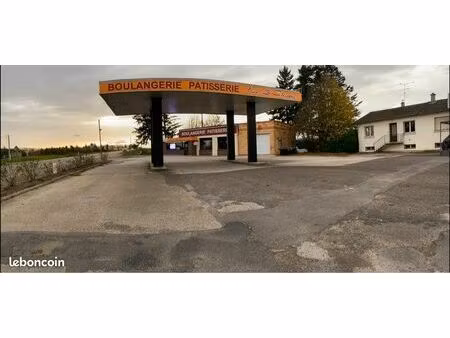 local commercial boulangerie ou autre commerce