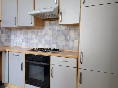 appartement 3 pièces 84 m²