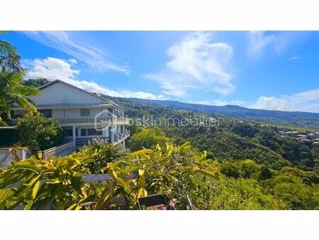 appartement de 100 m² à sainte-marie