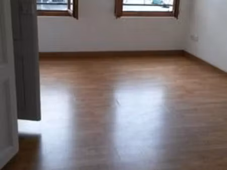 location appartement 1 pièce 23 m² à montbeliard (25200)  310 €