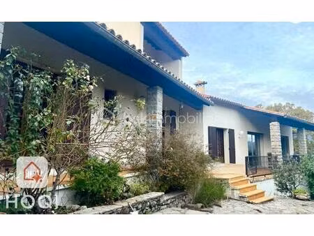 maison traditionnelle de 185 m² à cazilhac