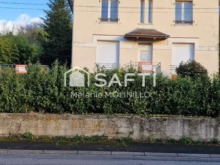 jolie maison familliale atypique à rénover en partie