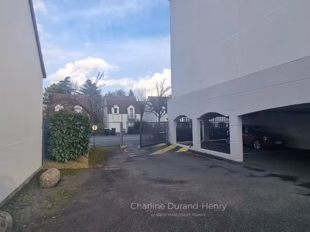 stationnement privatif & couvert – orléans sud